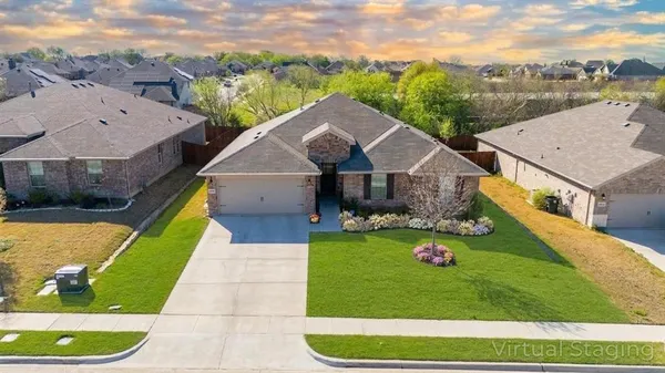 $340,000 | 1907 Heritage Court, Cleburne, TX 76033