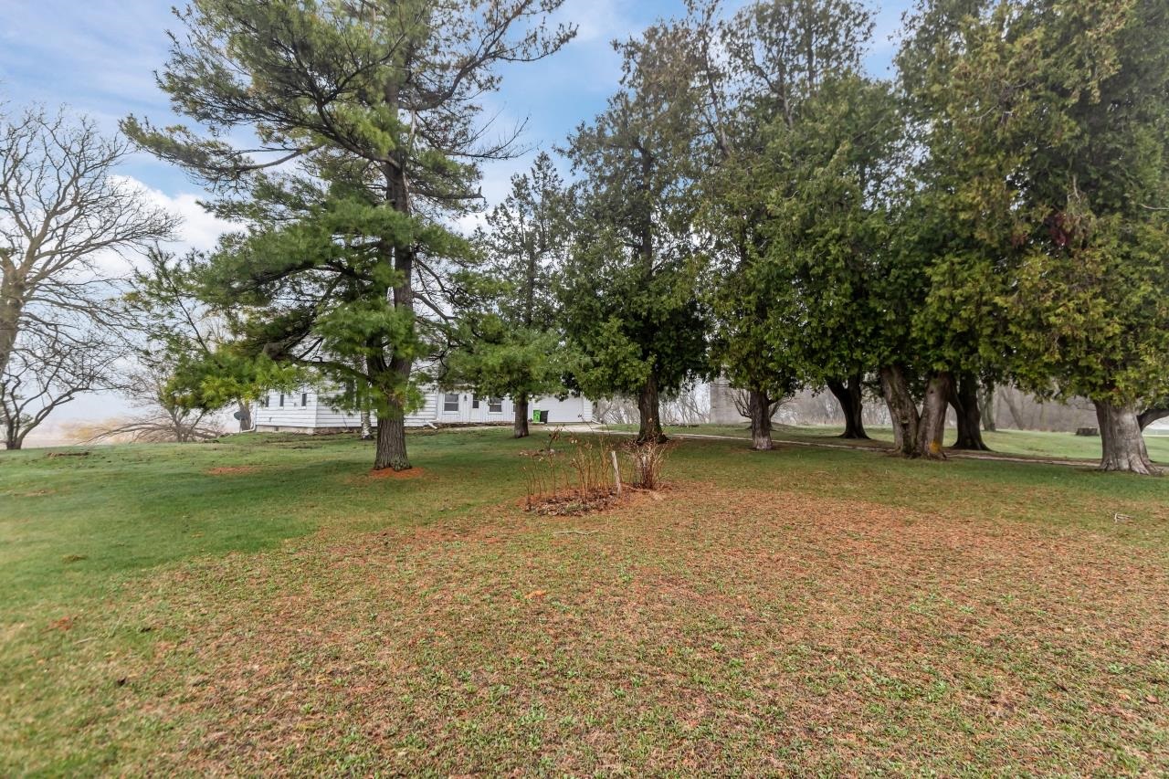 W907 Foundry Road New Holstein, WI 53061 - Photo 28 of 37