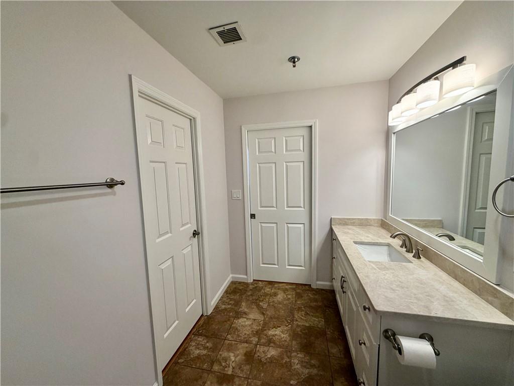 300 Johnson Ferry Road, Unit 1003 Sandy Springs, GA 30328 - Photo 16 of 22 Gallery Image 16