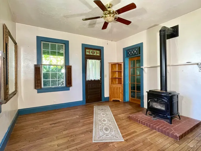 $449,900 | 2827 South 1050 East, Hagerman, ID 83332