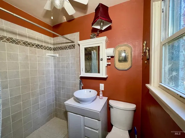 $449,900 | 2827 South 1050 East, Hagerman, ID 83332