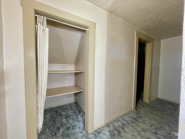 $449,900 | 2827 South 1050 East, Hagerman, ID 83332