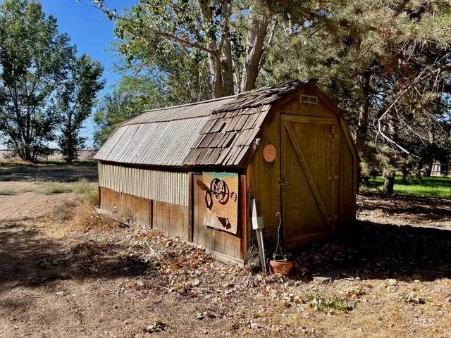 $449,900 | 2827 South 1050 East, Hagerman, ID 83332