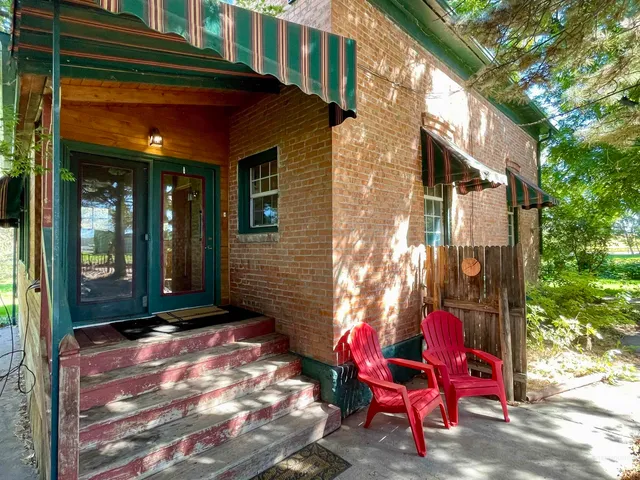 $449,900 | 2827 South 1050 East, Hagerman, ID 83332