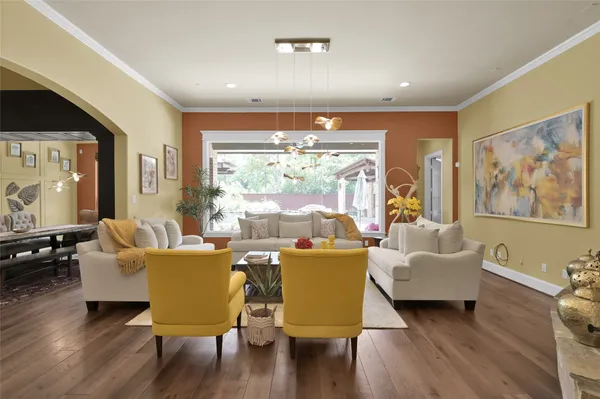 $1,450,000 | 95 South Shimmering Aspen Circle, Spring, TX 77389
