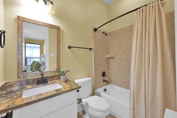 $1,450,000 | 95 South Shimmering Aspen Circle, Spring, TX 77389