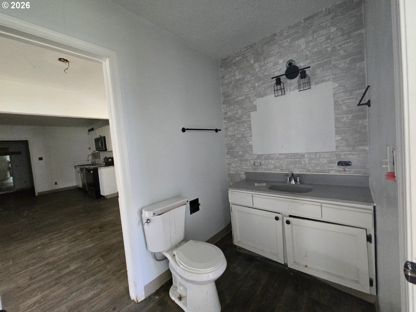 159 16th Avenue Longview, WA 98632 - Photo 11 of 20