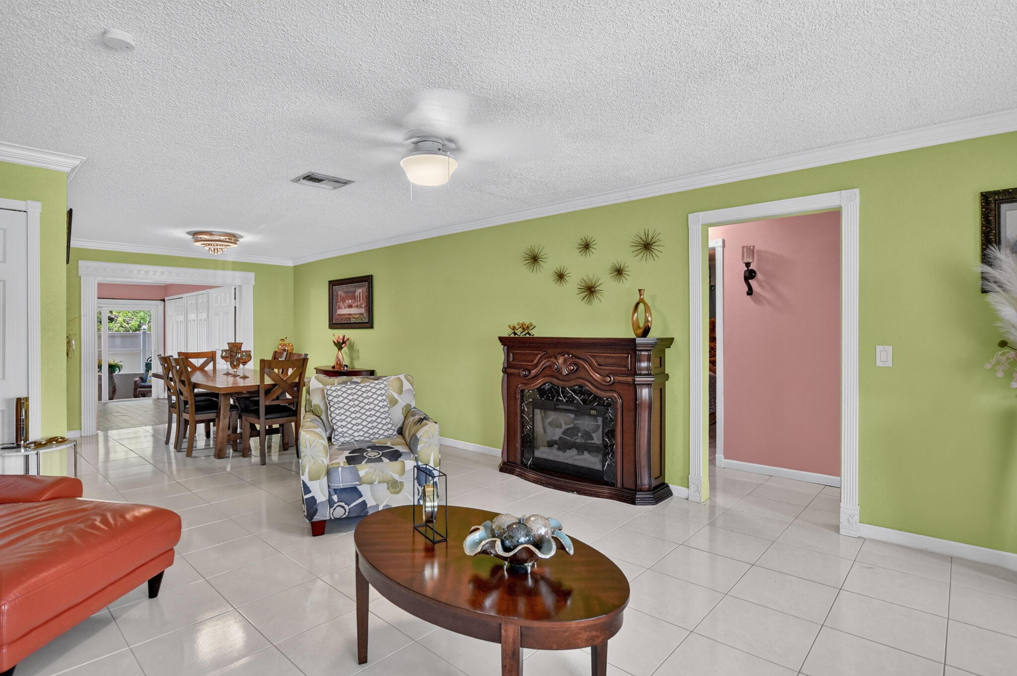 22305 Southwest 57th Avenue Boca Raton, FL 33428 - Photo 8 of 43 Living/Dining