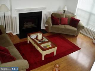 33 Versailles Court Newark, DE 19702 - Photo 3 of 5