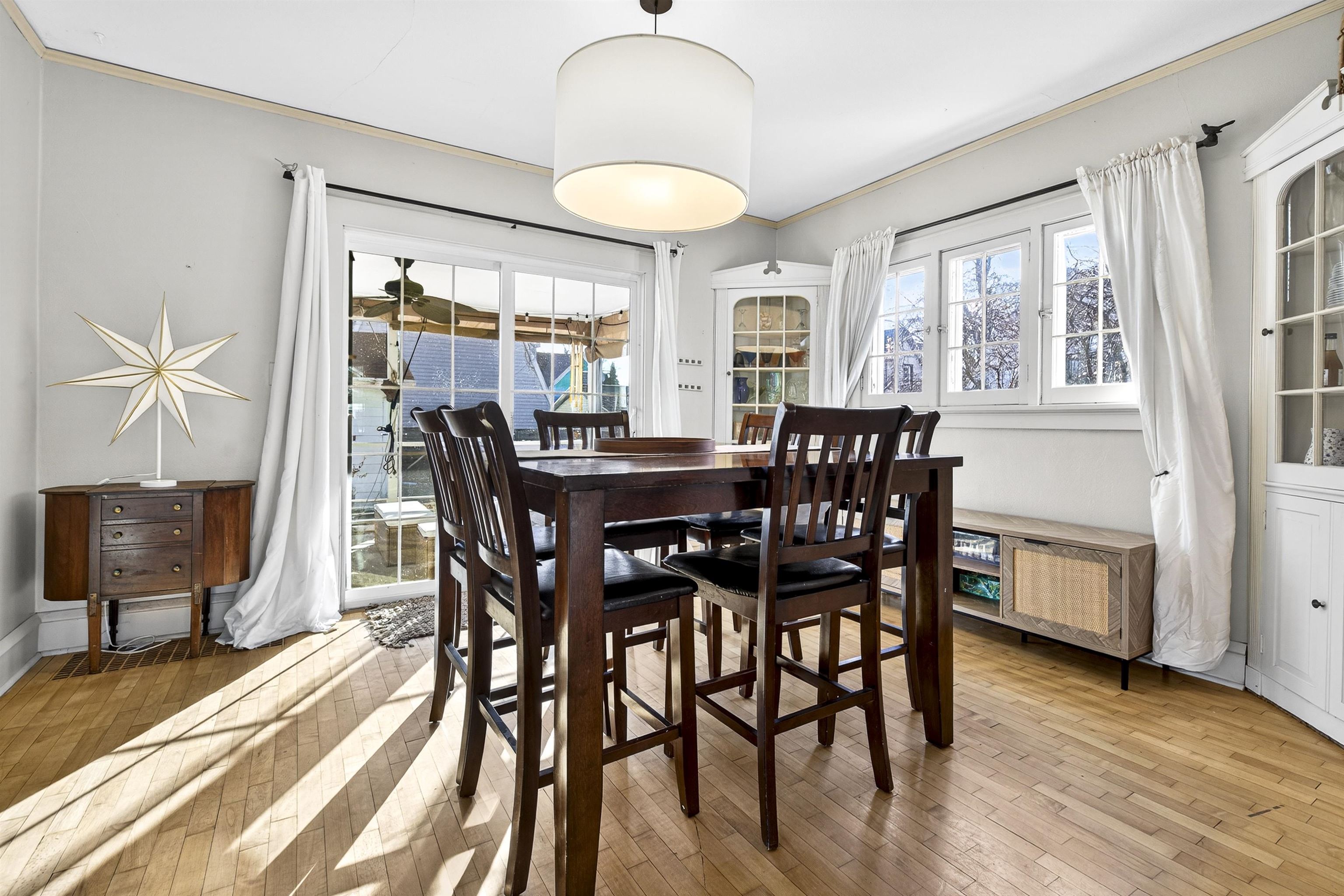 333 West Spring Street Appleton, WI 54911 - Photo 14 of 41