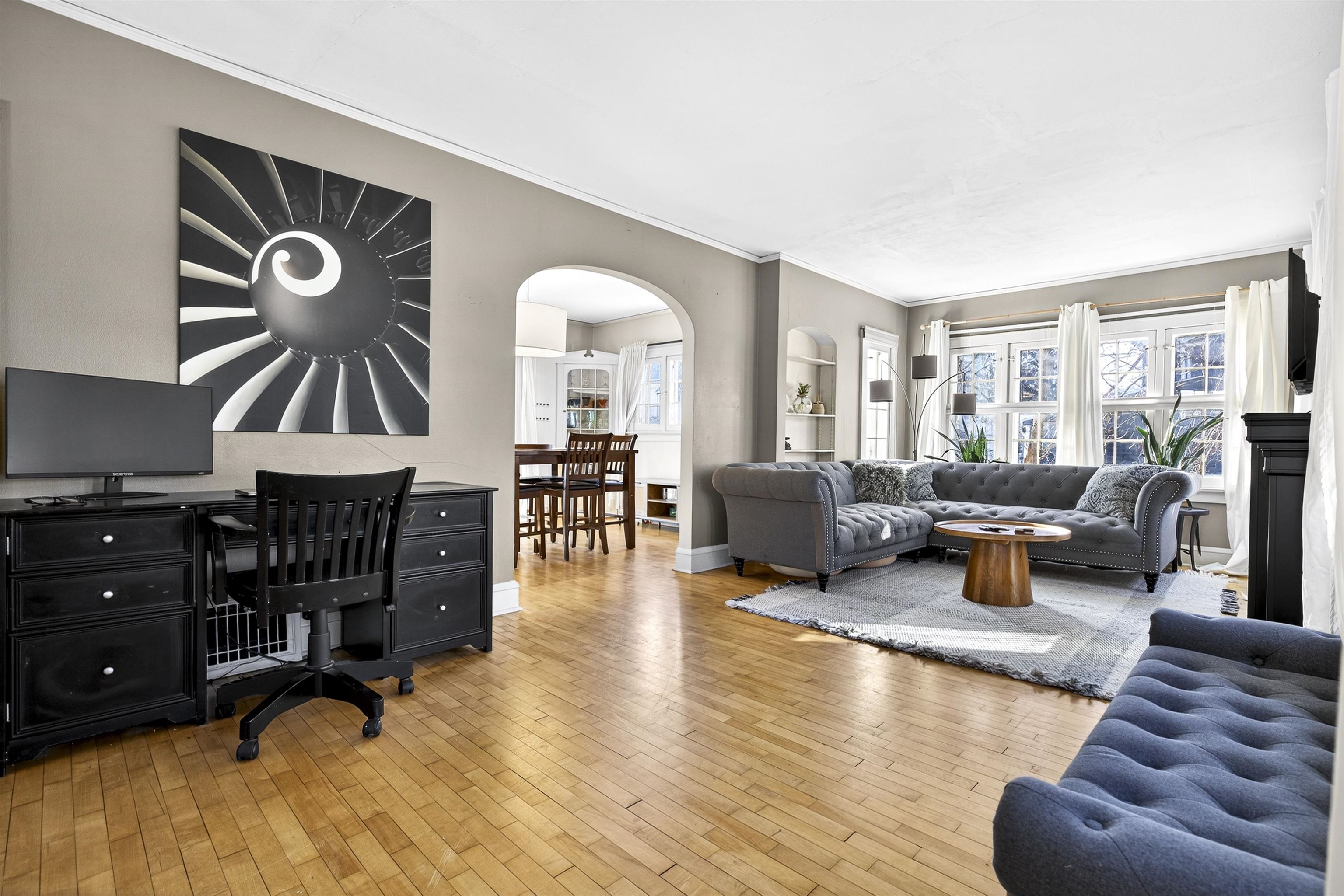 333 West Spring Street Appleton, WI 54911 - Photo 7 of 41