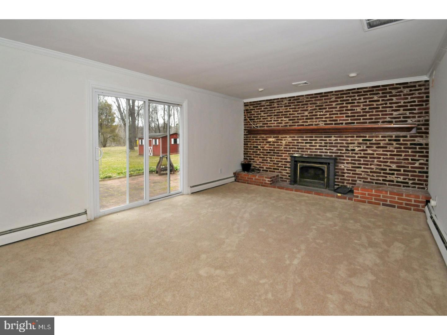 711 Fulmer Road Pottstown, PA 19465 - Photo 12 of 24 Family Room