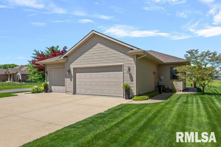4377 Old Salem Lane Springfield, IL 62711 - Photo 7 of 46
