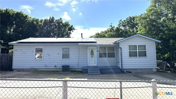 $1,295 | 1102 South 27th Street, Copperas Cove, TX 76522