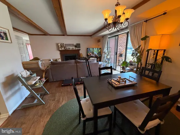 $2,300 | 403 Mountainview Drive, Unit 403, Chesterbrook, PA 19087