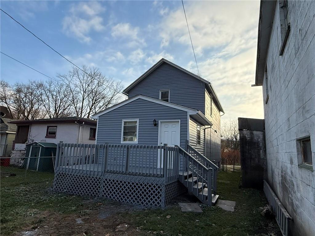 1252 Jefferson Street Vandergrift, PA 15690 - Photo 4 of 22 a view of backyard of house