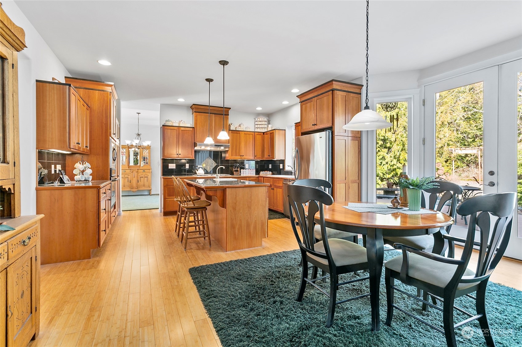 3049 Lakeshore Road Bellingham, WA 98226 - Photo 12 of 40 Gallery Image 12