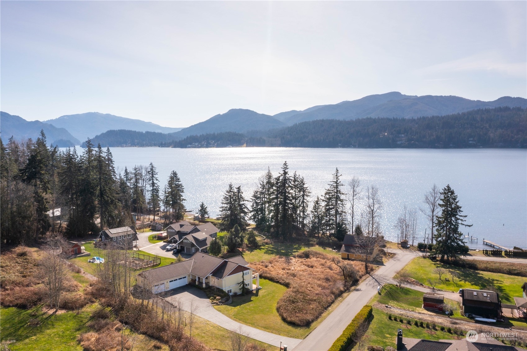 3049 Lakeshore Road Bellingham, WA 98226 - Photo 3 of 40 Gallery Image 3