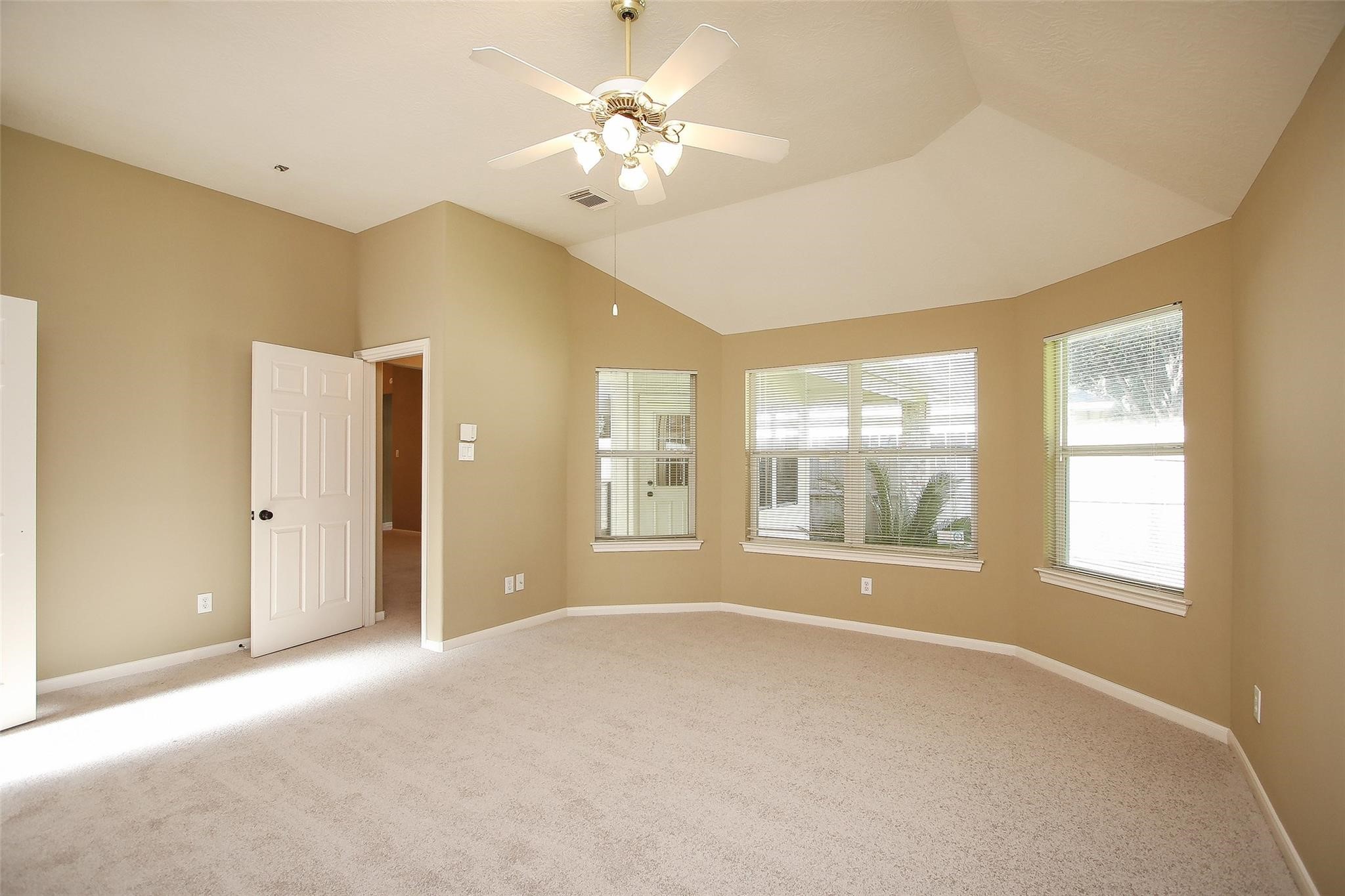 3415 Candlepine Drive Spring, TX 77388 - Photo 12 of 23 a view of an empty room with a window