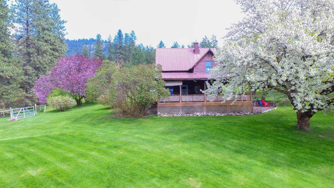 1700 Nickles Road Kettle Falls, WA 99141 - Photo 18 of 20