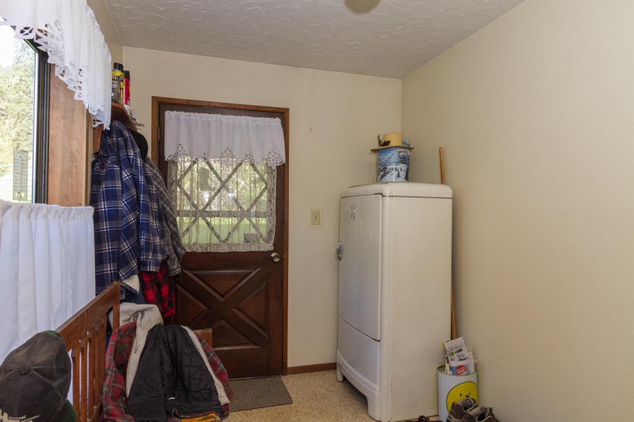 1700 Nickles Road Kettle Falls, WA 99141 - Photo 6 of 20