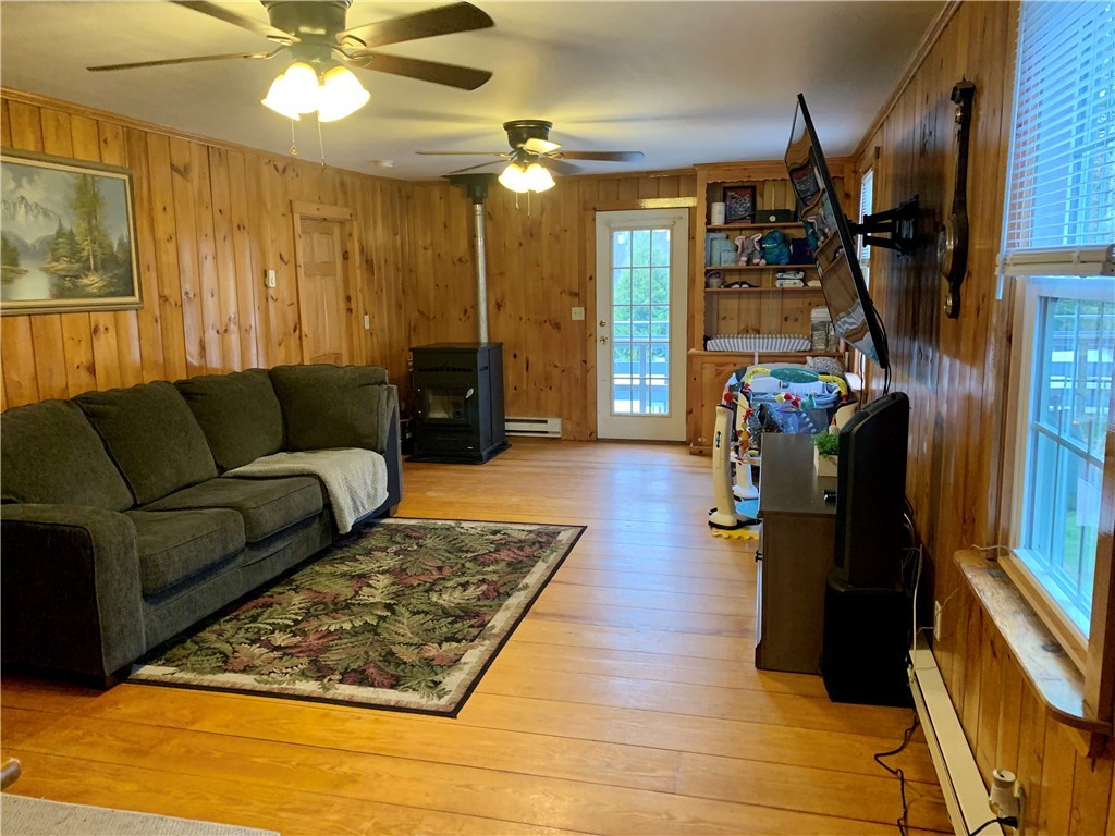 357 Rocky Hill Road Scituate, RI 02857 - Photo 16 of 39