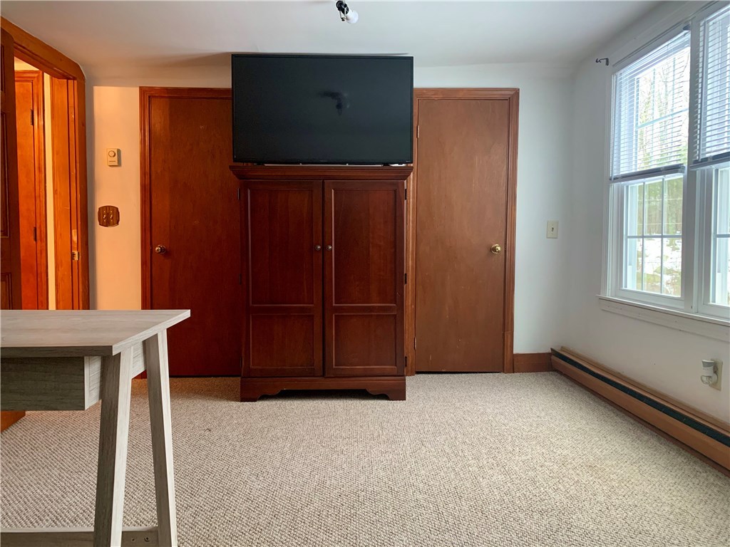 357 Rocky Hill Road Scituate, RI 02857 - Photo 33 of 39
