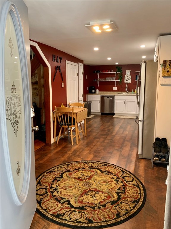 357 Rocky Hill Road Scituate, RI 02857 - Photo 10 of 39