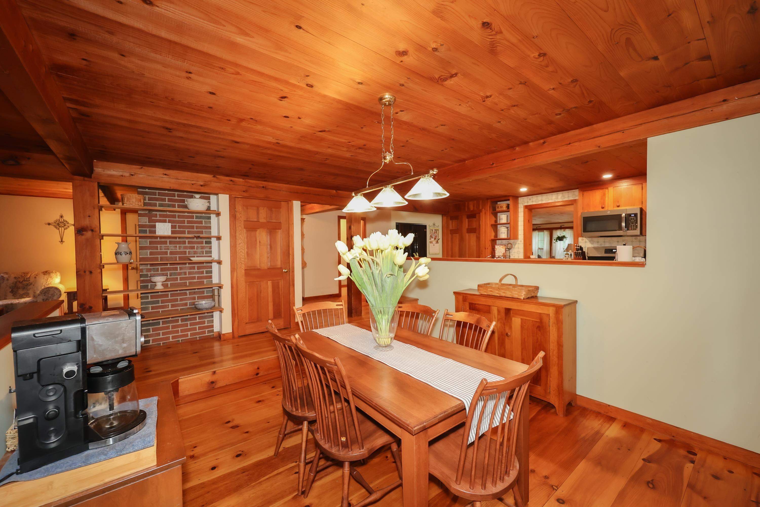 294 North Road Deerfield, NH 03037 - Photo 15 of 40