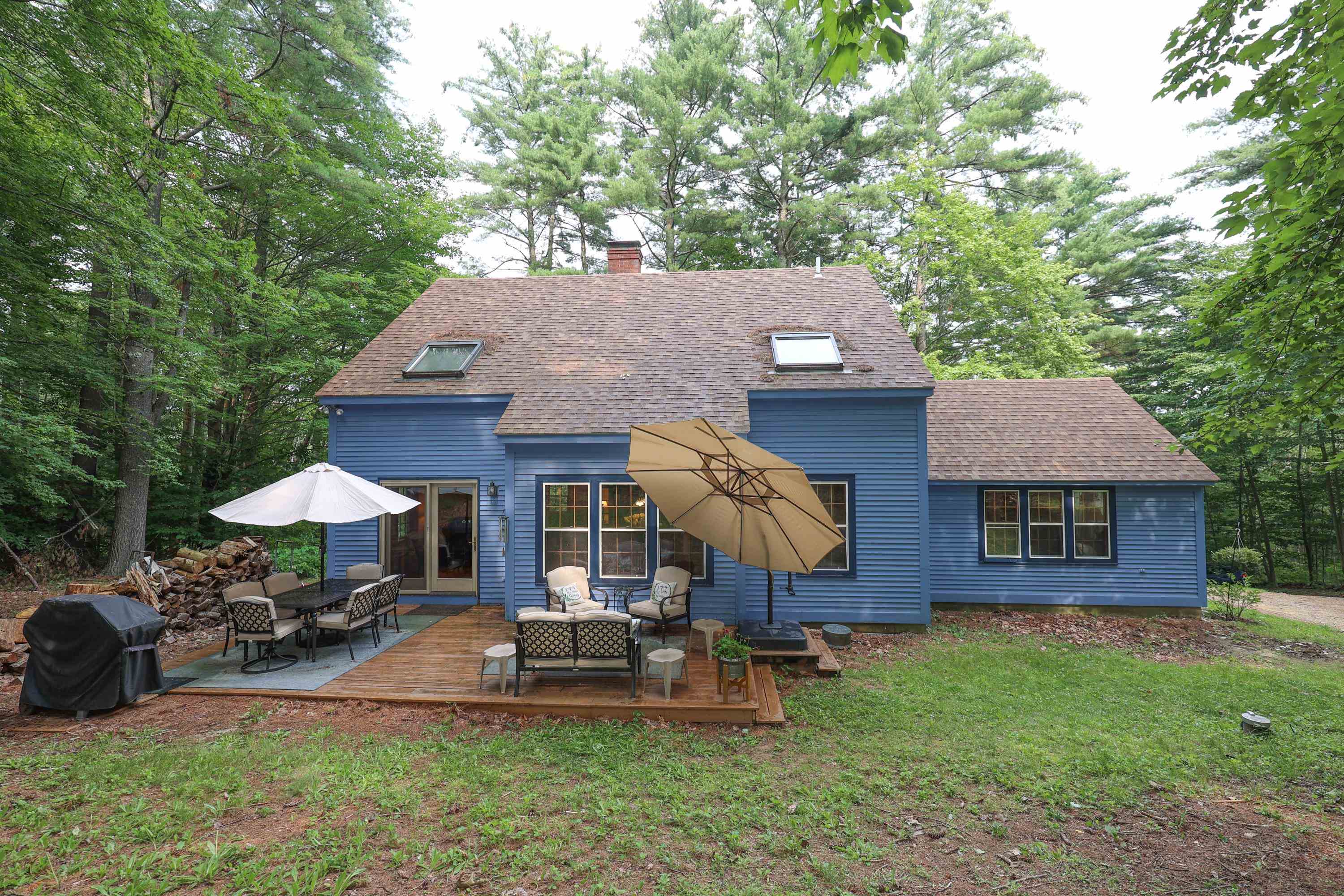 294 North Road Deerfield, NH 03037 - Photo 3 of 40