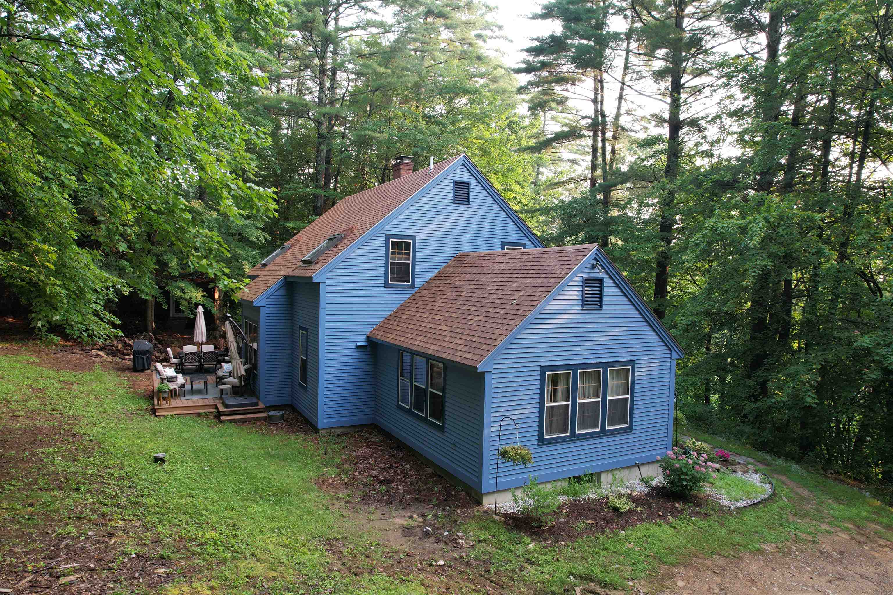 294 North Road Deerfield, NH 03037 - Photo 4 of 40