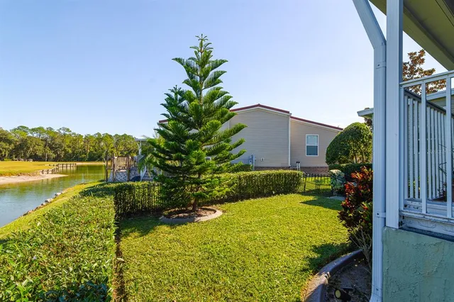 a view of a garden with lake