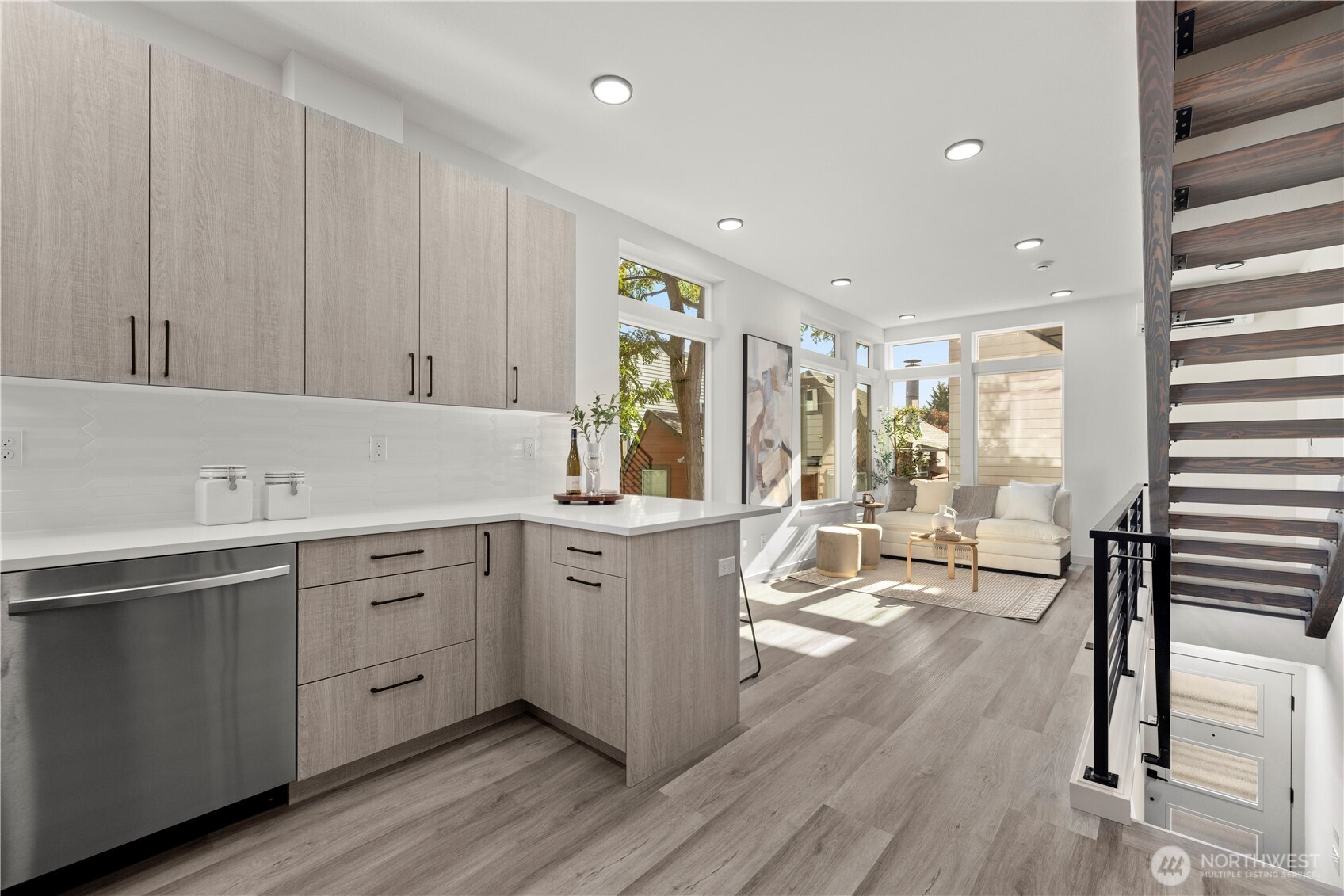 922 North 35th Street Seattle, WA 98103 - Photo 17 of 32 Gallery Image 17