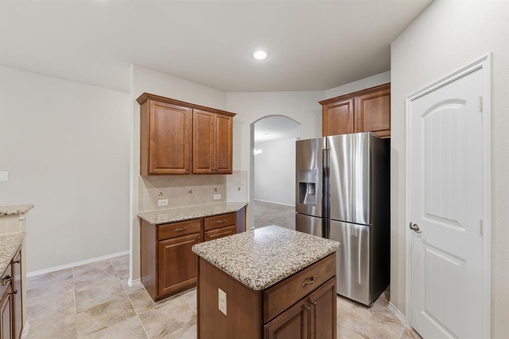 316 Rocky Pine Road McKinney, TX 75072 - Photo 14 of 33