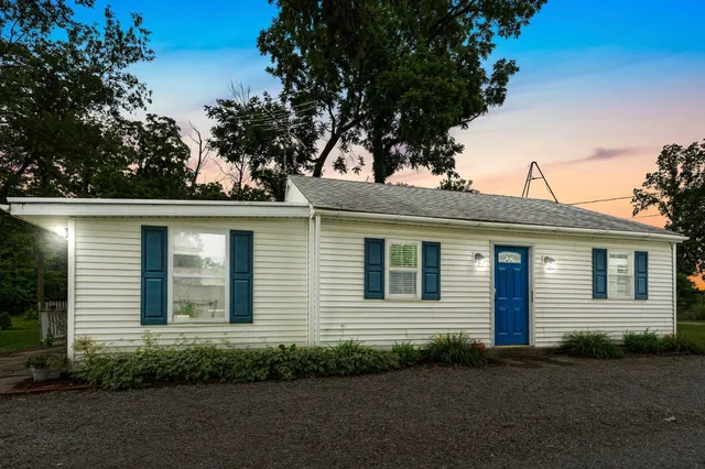 $179,900 | 3110 South Robyn Drive, Pleasant Lake, IN 46779