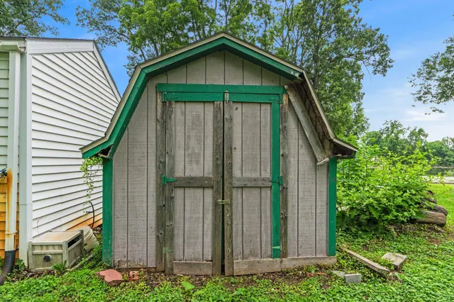 $179,900 | 3110 South Robyn Drive, Pleasant Lake, IN 46779