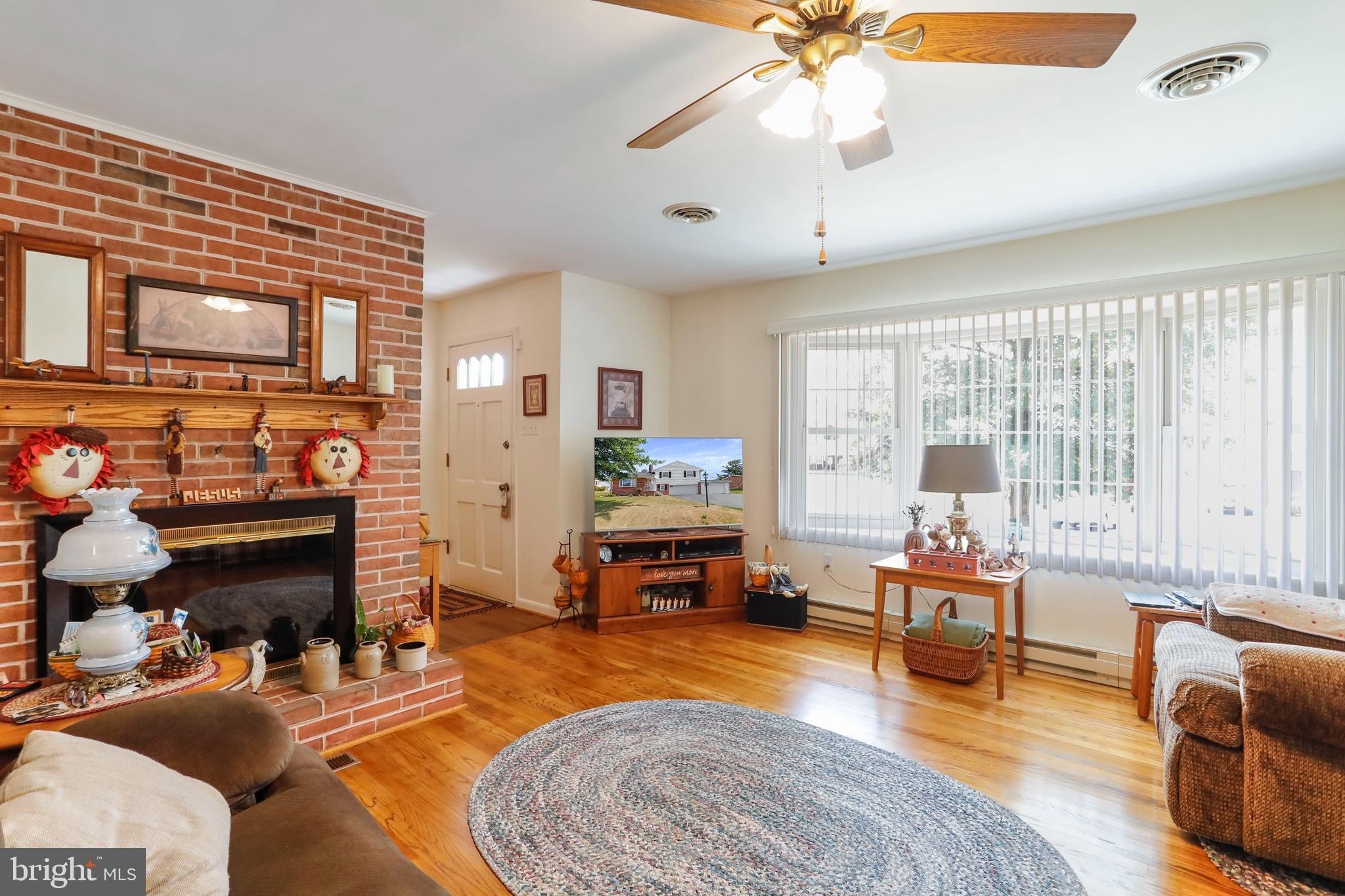 11121 Nursery Road Hagerstown, MD 21740 - Photo 4 of 37 Gallery Image 4