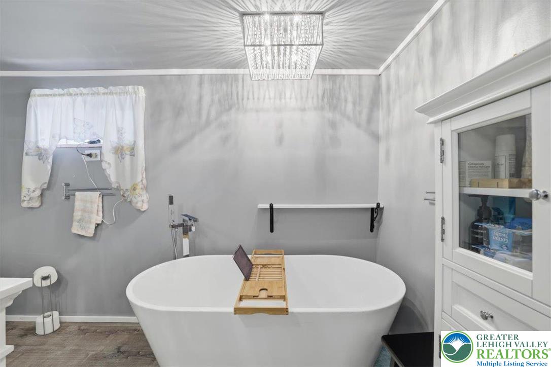 831 East Ridge Street Lansford, PA 18232 - Photo 20 of 53