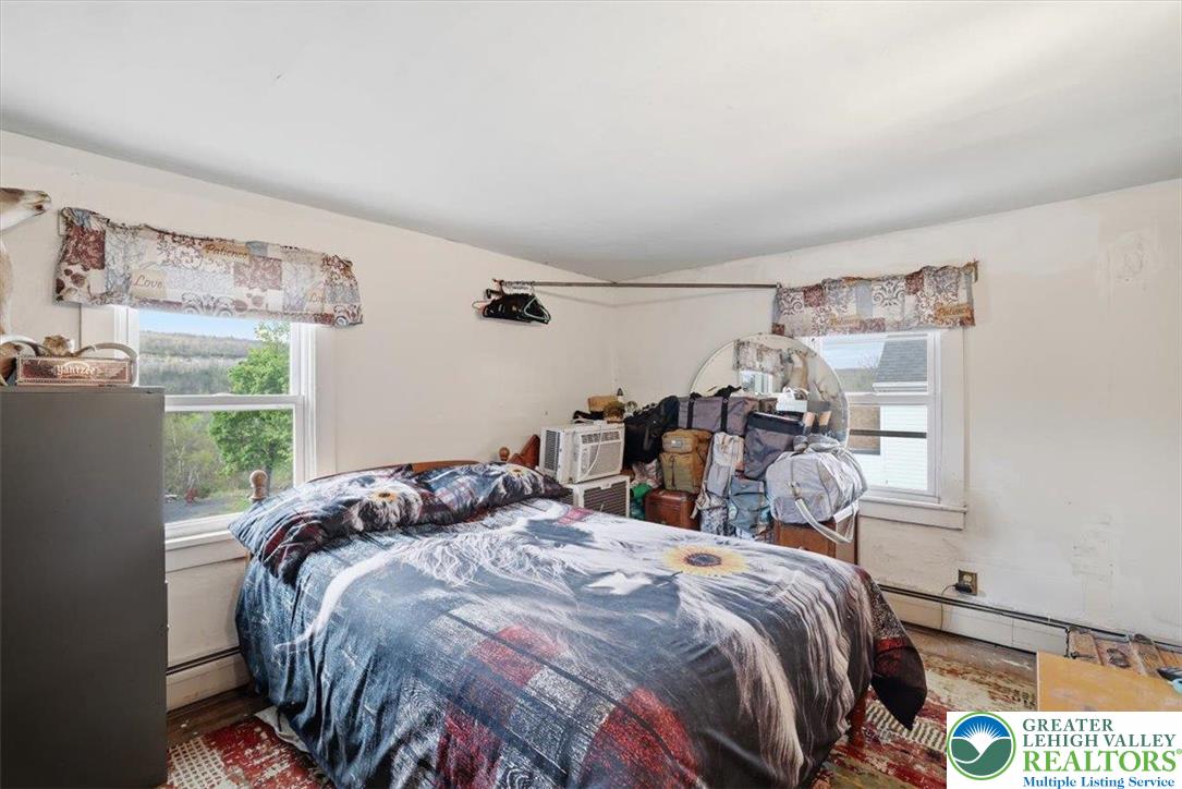831 East Ridge Street Lansford, PA 18232 - Photo 32 of 53