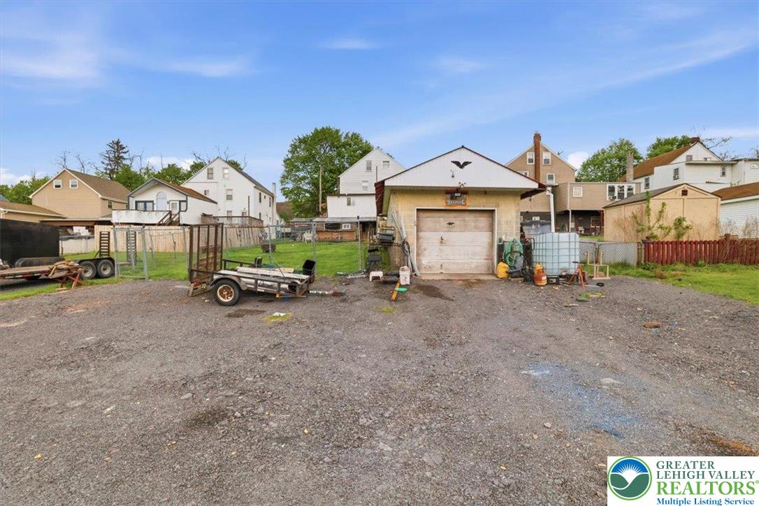831 East Ridge Street Lansford, PA 18232 - Photo 46 of 53