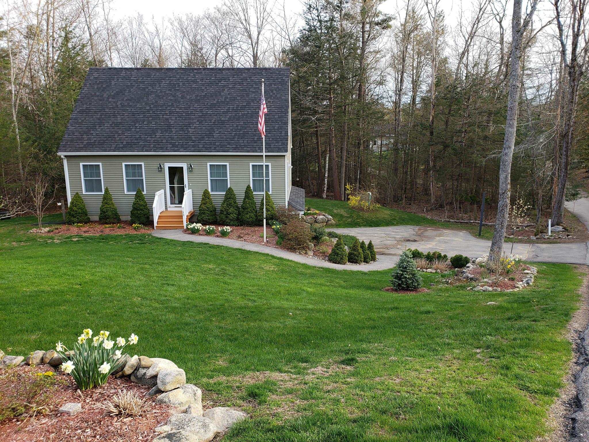 39 Cedar Creek Barrington, NH 03825 - Photo 2 of 34