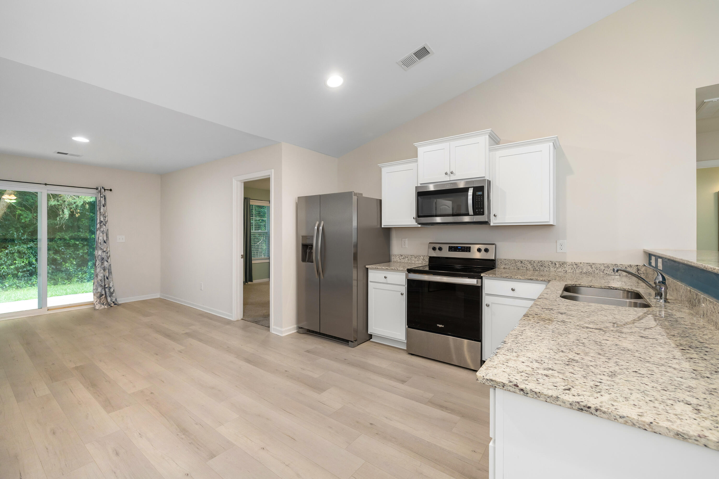 2147 Stillpointe Drive Sumter, SC 29154 - Photo 6 of 22