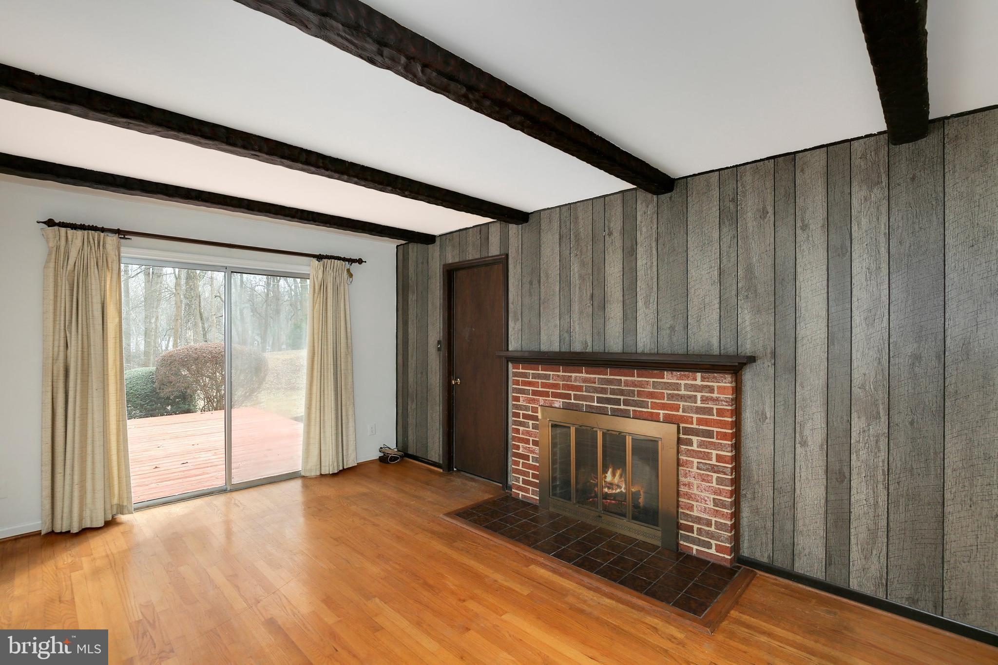 12231 St James Road Potomac, MD 20854 - Photo 13 of 36 Gallery Image 13
