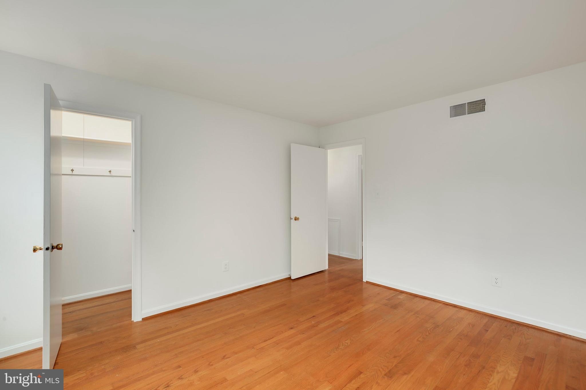 12231 St James Road Potomac, MD 20854 - Photo 23 of 36 Gallery Image 23