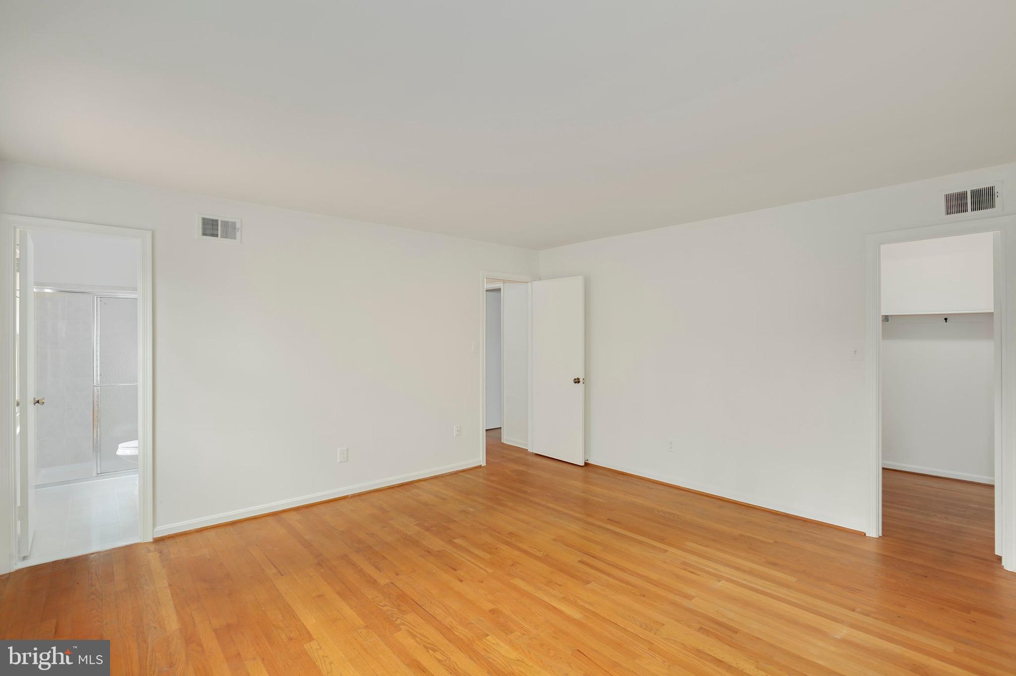 12231 St James Road Potomac, MD 20854 - Photo 25 of 36 Gallery Image 25