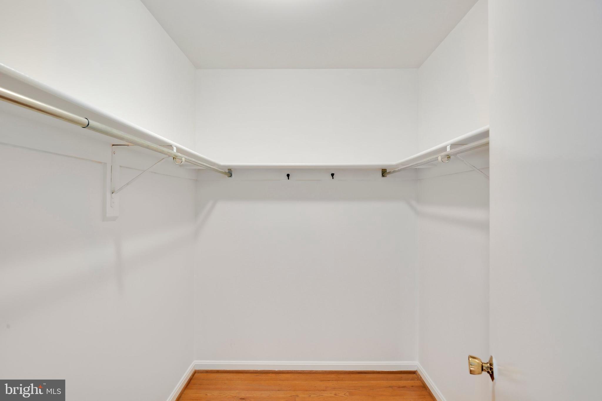 12231 St James Road Potomac, MD 20854 - Photo 26 of 36 Gallery Image 26