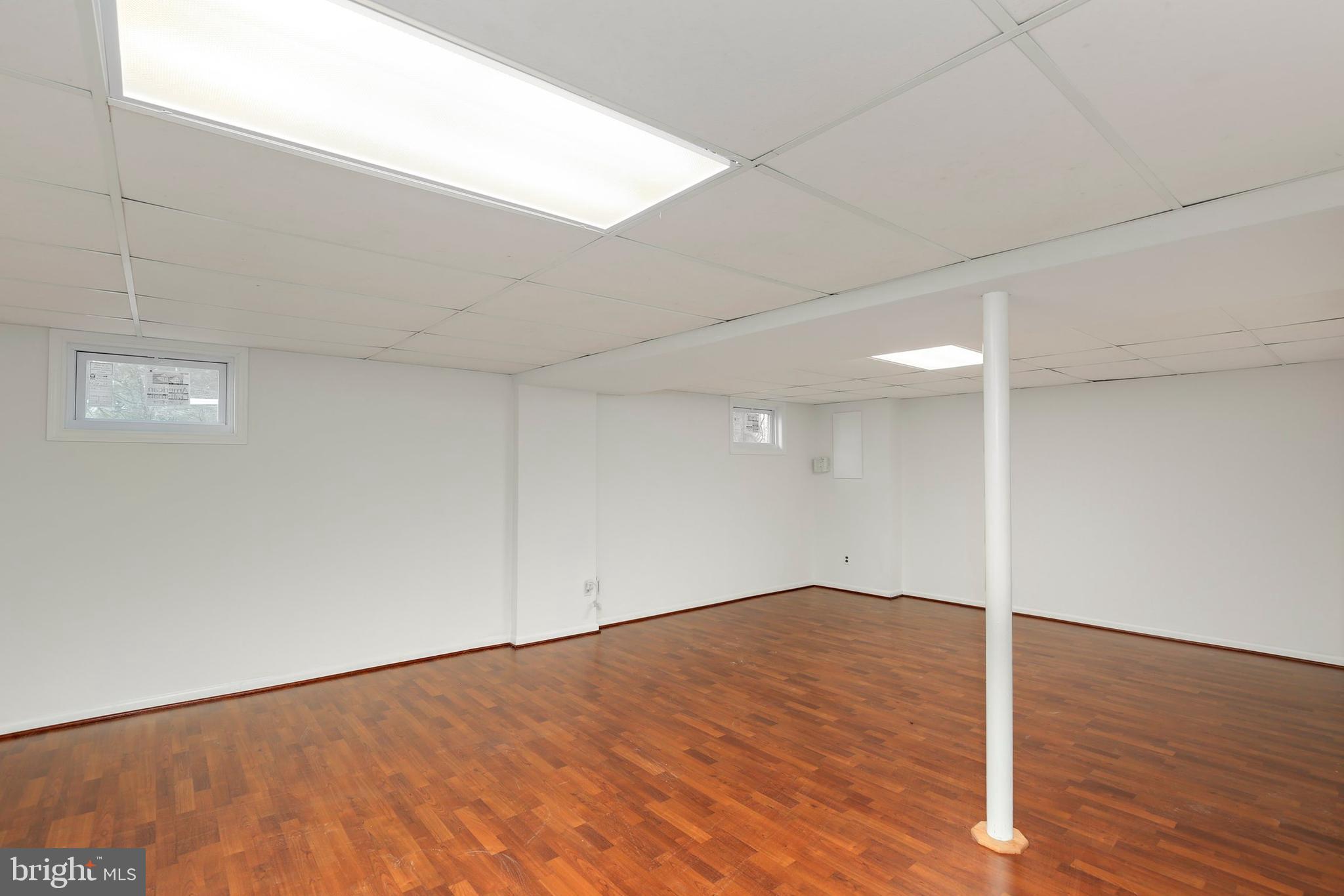 12231 St James Road Potomac, MD 20854 - Photo 29 of 36 Gallery Image 29