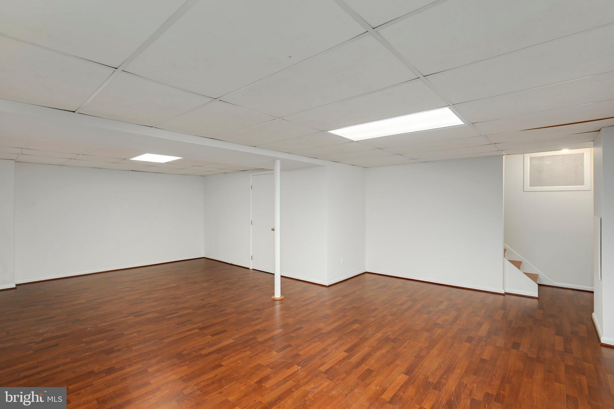 12231 St James Road Potomac, MD 20854 - Photo 30 of 36 Gallery Image 30