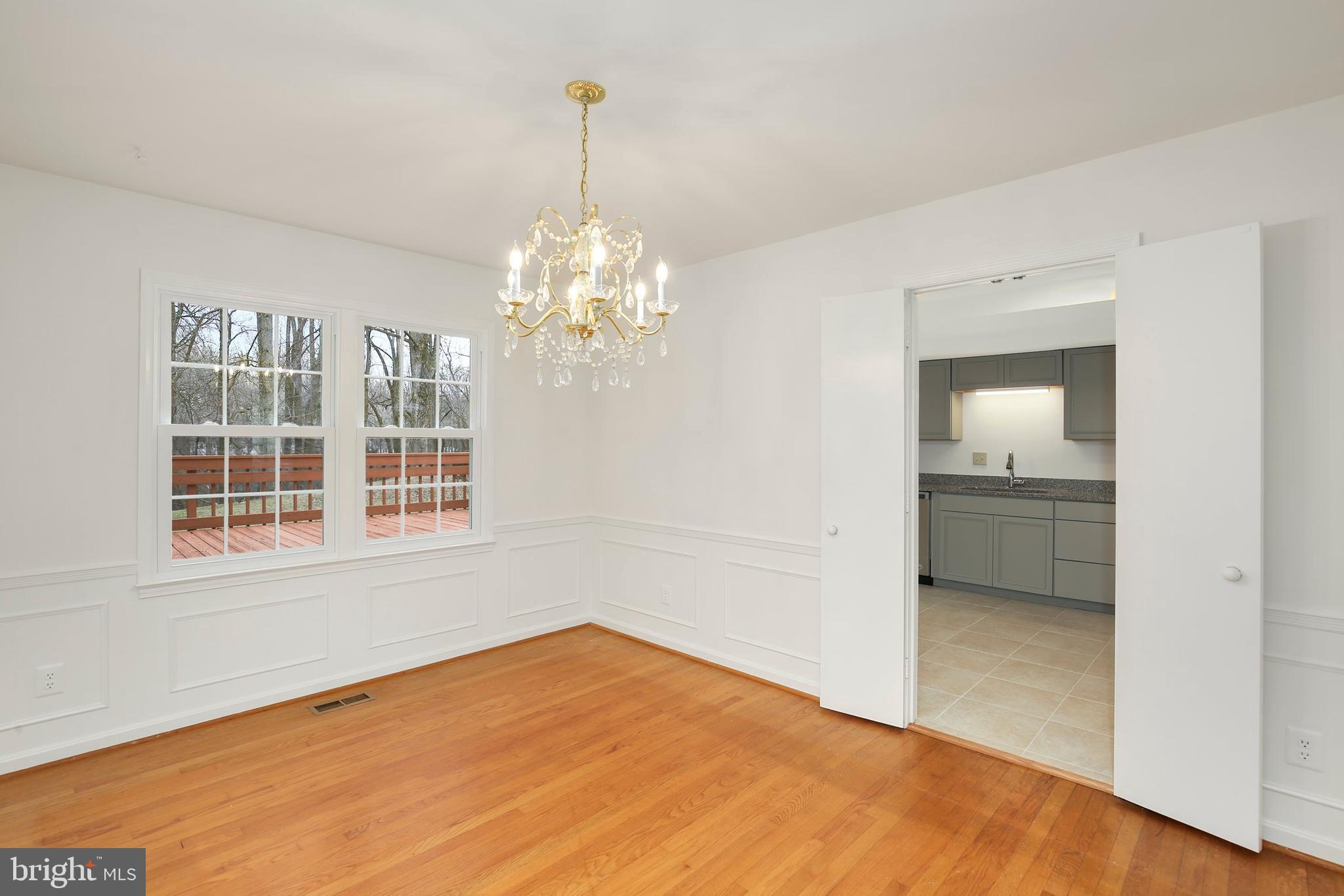 12231 St James Road Potomac, MD 20854 - Photo 9 of 36 Gallery Image 9