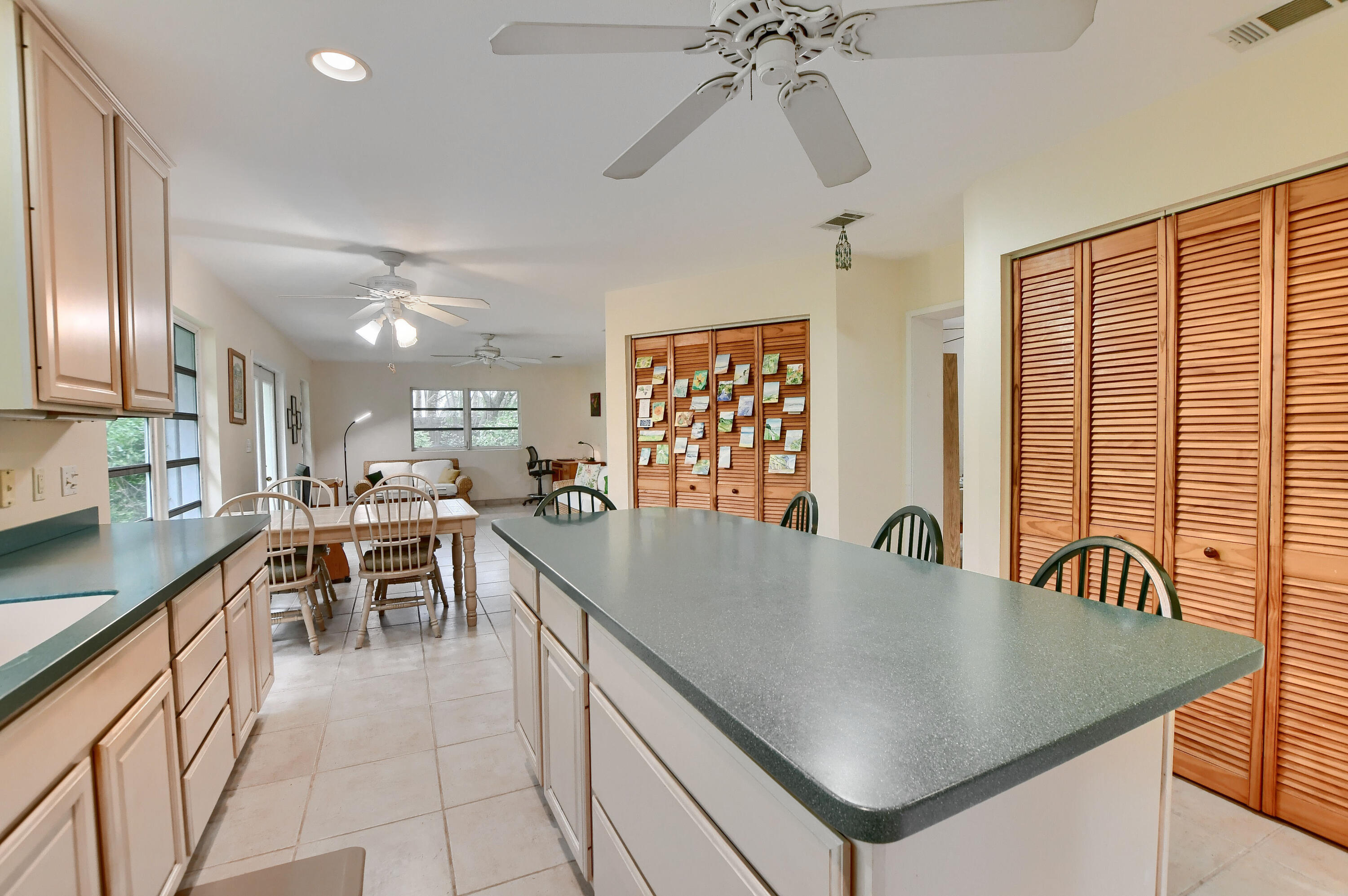 245 Northwest 45th Street Boca Raton, FL 33431 - Photo 14 of 37 36_ebf_0655-hdr(5)